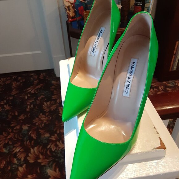 Manolo Blahnik 105 Green Pumps - Picture 8 of 14